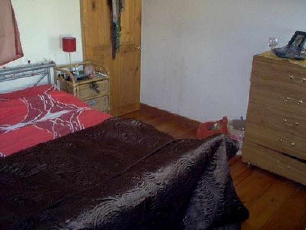 bedroom_1.jpg