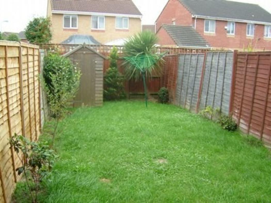 garden400pxl.jpg